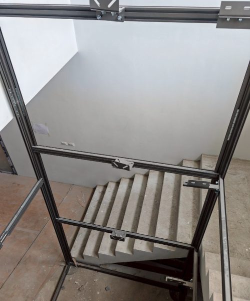 LINE_ALBUM_Home Elevator_250609_8